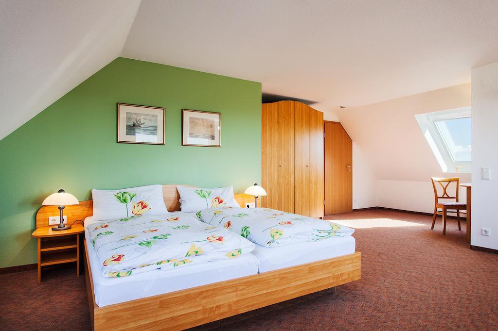 Hotel Hus Achtern Diek Гамбург Номер фото
